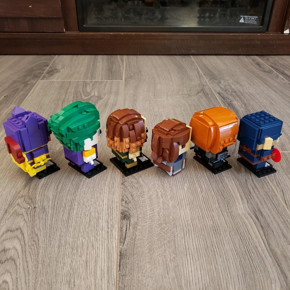 Lego please read